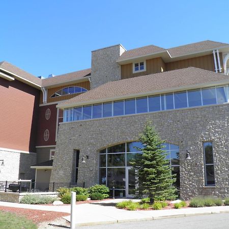 Third Floor Suite With Lots Of Amenties Traverse City Exterior photo